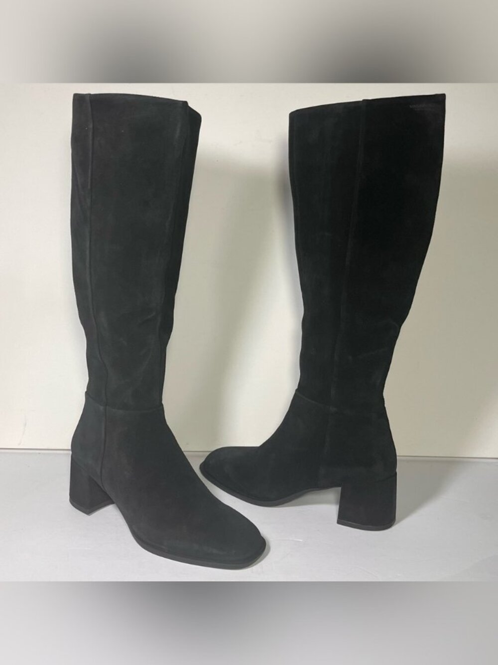 Vagabond Shoemakers Stina Knee-High Suede Block Heel Boots